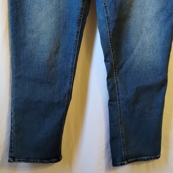 Frye Women's Straight Leg Jeans in Dark Blue Wash - Picture 3 of 14